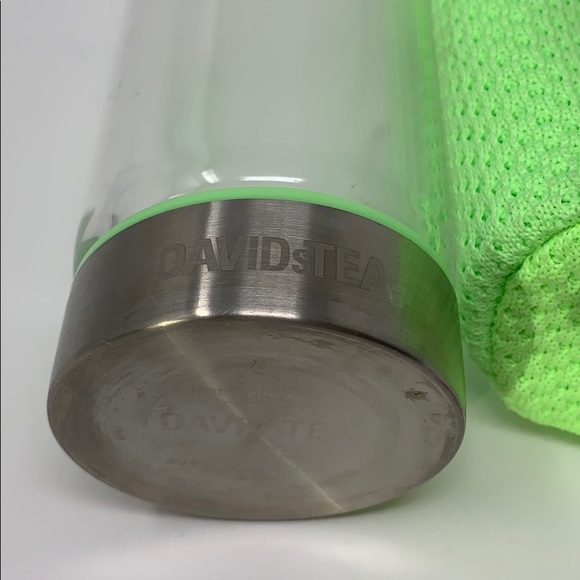 DAVIDsTEA Glass Iced Tea Bottle Lime Green Sleeved - Picture 8 of 8